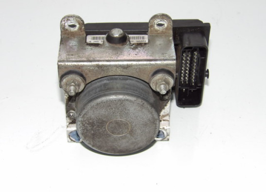 ABS pomp Moto Guzzi Stelvio