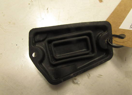 Front brake master cylinder  Yamaha V max