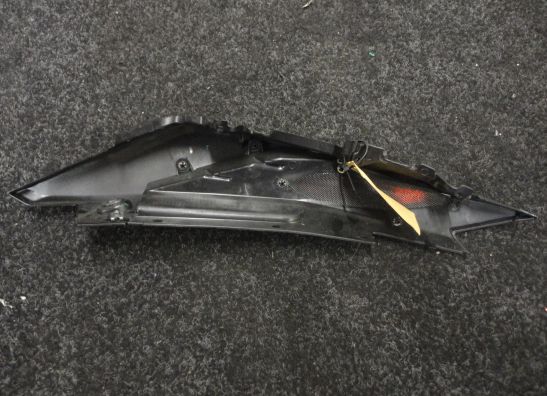 Rechter achterkant Yamaha MT 09