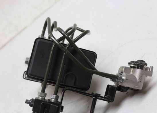 ABS pomp Yamaha MT 09