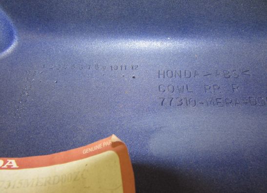 Rechter achterkant Honda CBF 600