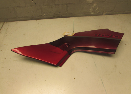 Rechter zijkuip klein Suzuki GSX F 1100