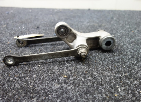 Link systeem achterveer Suzuki GSR 600