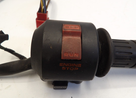 Handlebar switch assy right Honda VF 700  750 C Magna