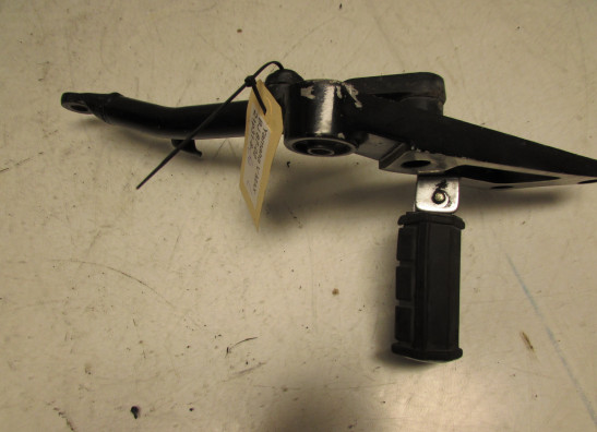 Main step holder left Yamaha V max