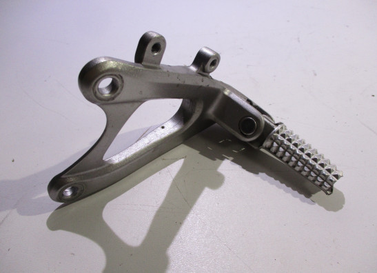 Fussrastetrager vorne links Yamaha YZF R1