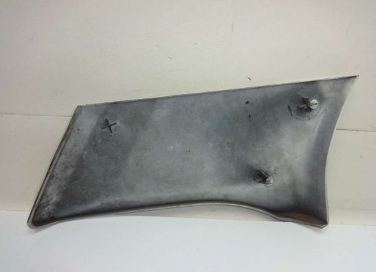 Linker zijkuip Suzuki GSX 550 EF