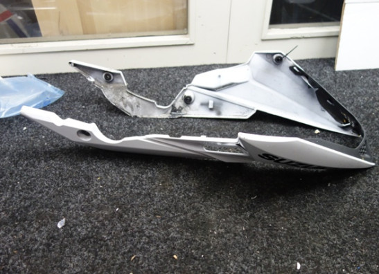 Cowl under Suzuki GSX S 750