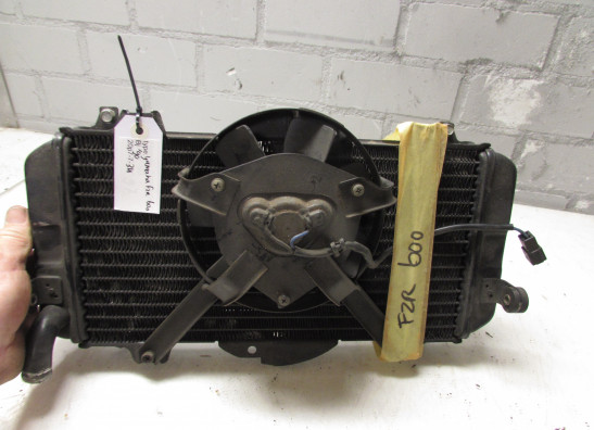 Radiateur Yamaha FZR 600
