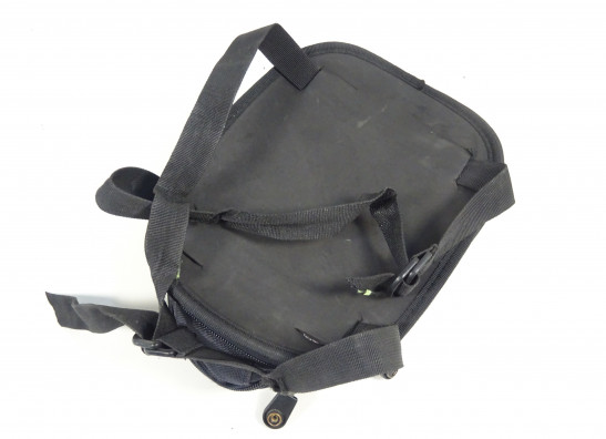 Soziussitz Suzuki GSR 750