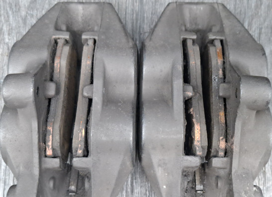 Bremssattel Bremszangen vorne BMW R 1150 RT   R 850 RT