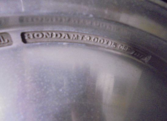 Rear wheel Honda VF 700  750 Supermagna