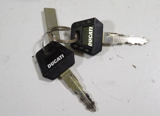 Key set Ducati 996