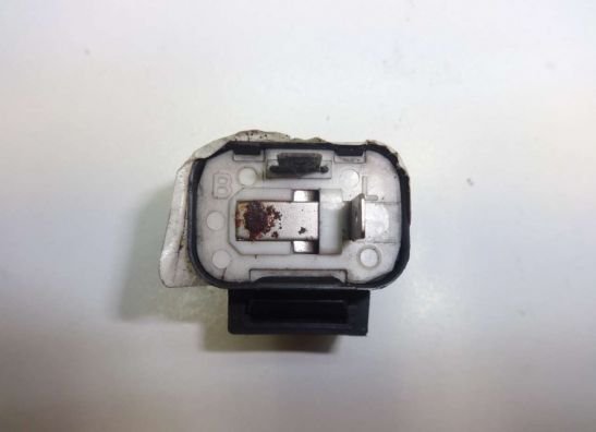 Relay Kawasaki ZZR 600