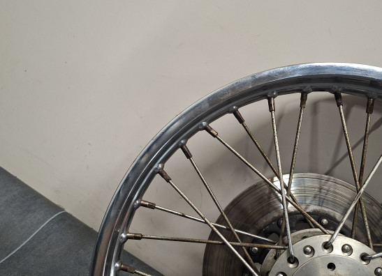 Voorvelg Suzuki GT 380