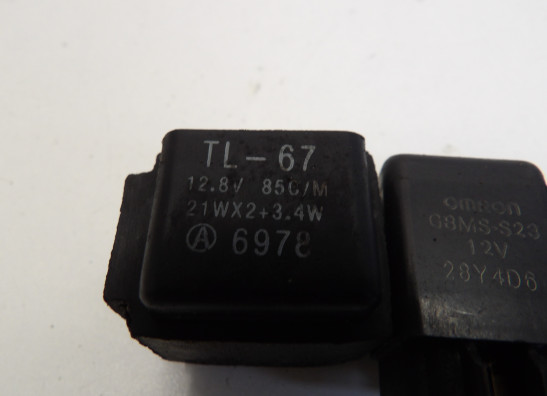 Relais unit Suzuki RF 900