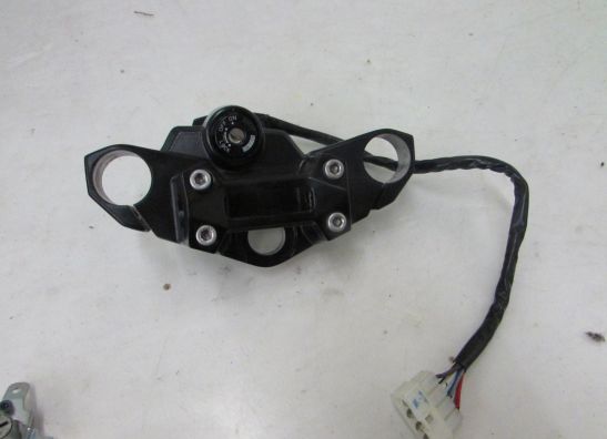 Slotenset Kawasaki Z 300