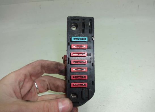 Zekeringkast Honda CBR 1000 F