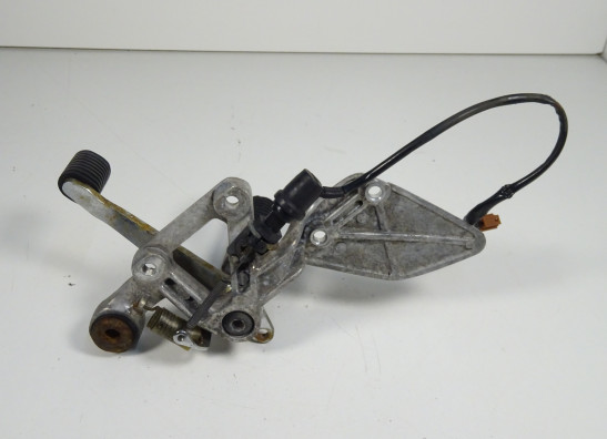 Main step holder right Yamaha FAZER 600