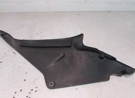 Rechter onderkuip Aprilia RSV 1000