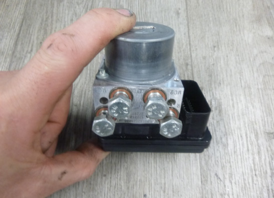 ABS pumpe druckmodulator KTM RC 390