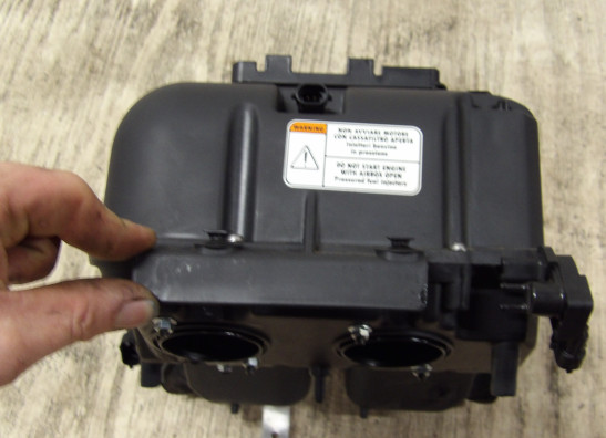 Air cleaner case Aprilia Tuono V4