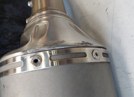 Uitlaat Aprilia RSV 1000