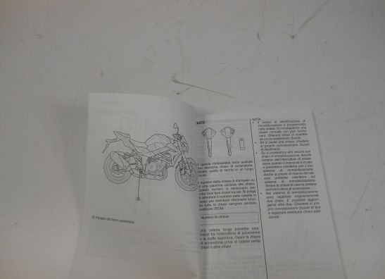 Instructieboekje Suzuki GSR 750