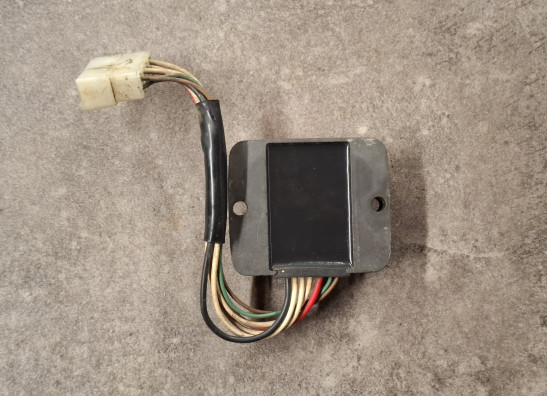 Spanningsregelaar Yamaha FZ 600