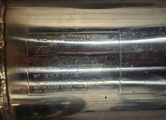 Uitlaat Triumph Tiger 1050