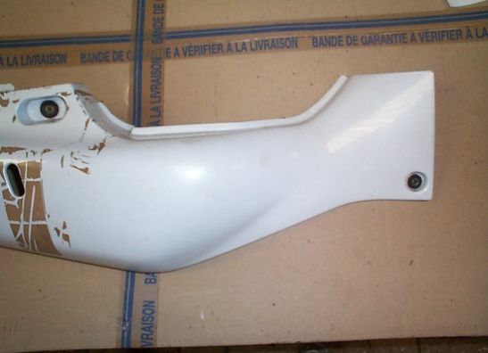 Rechter achterkant Suzuki GSX R 750