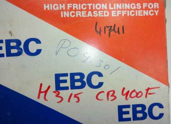 Bremsbeläge hinten Honda CB 400