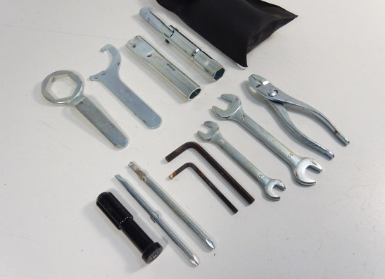 Tool set Suzuki GSR 600