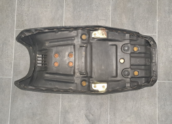 Zadel Honda VF 700  750 S Sabre
