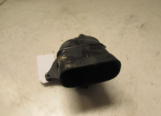 Luchtbuis midden Honda CBR 1000 F