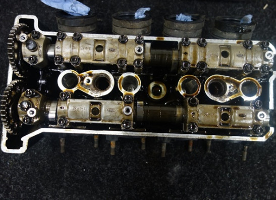 Cylinder head Yamaha YZF R1