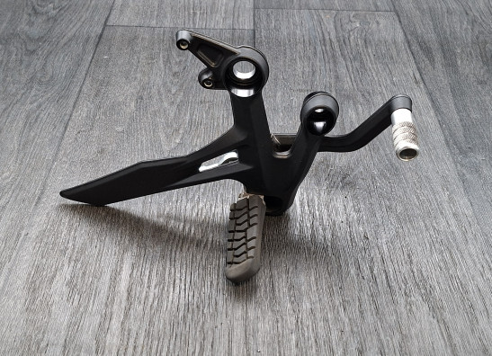 Main step holder right KTM 790 Duke