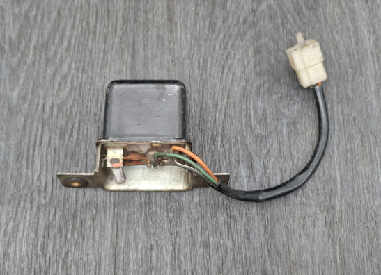 Spanningsregelaar Suzuki GT 750