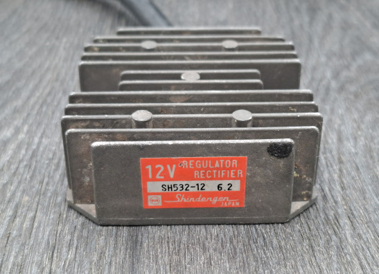 Spanningsregelaar Honda NX 650 Dominator