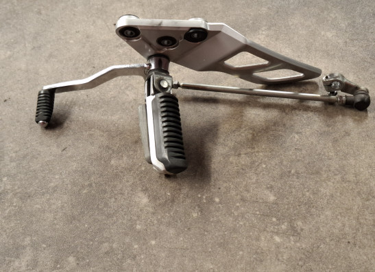 Schetsplaat links Suzuki GSF 650 Bandit