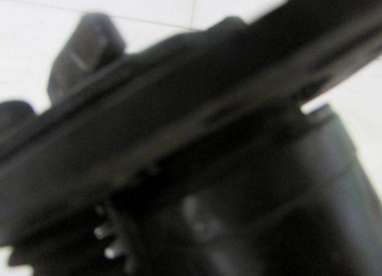 Bremssattel Bremszange vorn rechts Kawasaki GPZ 750