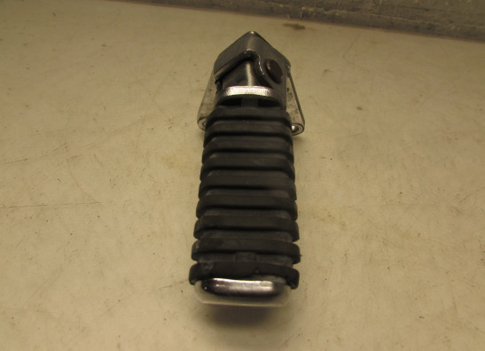 Fussrastetrager vorne rechts Honda VF 750 C Magna