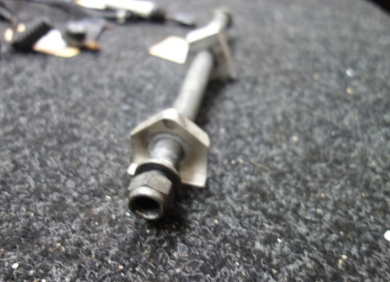 Hinterradachse BMW F 700 GS