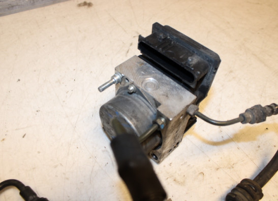 ABS pump Kawasaki ER 6