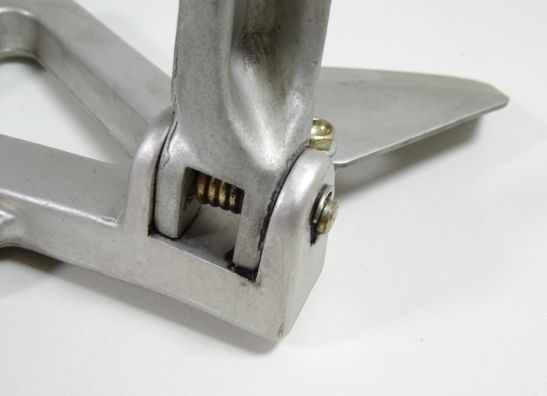 Main step holder left Ducati 750 SS Supersport