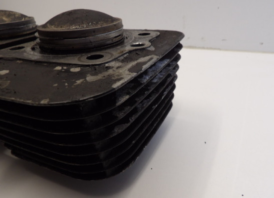 Cylinders Suzuki GS 450