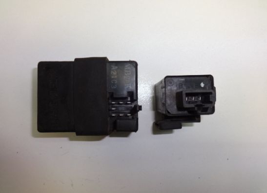 Relais unit Honda CBX 750 F