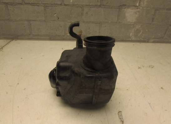 Air cleaner case Suzuki GZ 250 Marauder