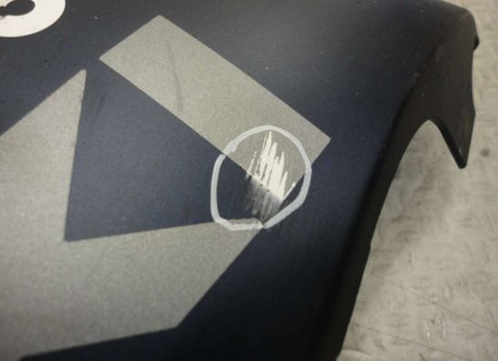 Cowl lower right Suzuki GSX R 750