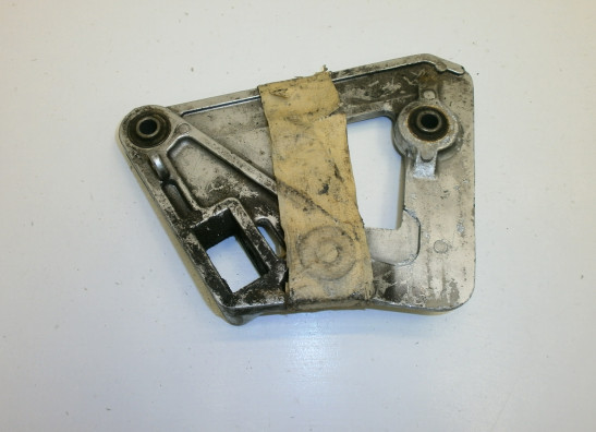Main step holder left Suzuki GSX F 750